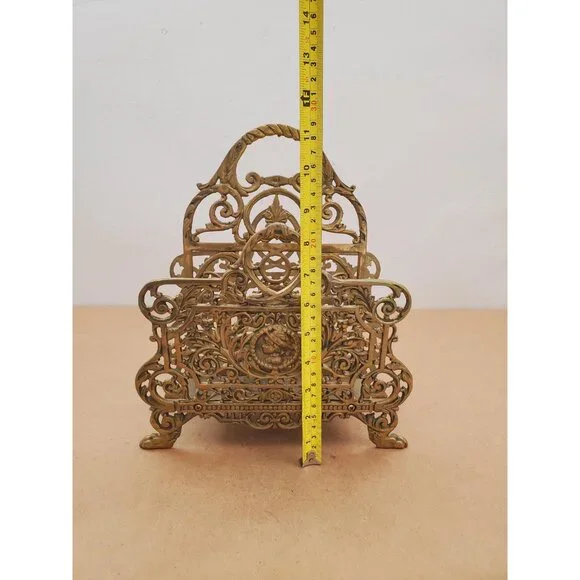 Letter Rack or Envelope Card Holder || Vintage solid brass || Shell shape plate - Picture 16 of 16